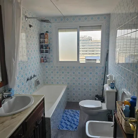 Privada Comoda Centro Vialia Estacion De Tren Maria Zambrano Y Tambien Cerca A La Playa Habitación en casa particular Málaga